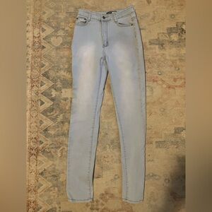 NWOT Junior’s Fashion Nova Light Blue Denim Jeans Size 9